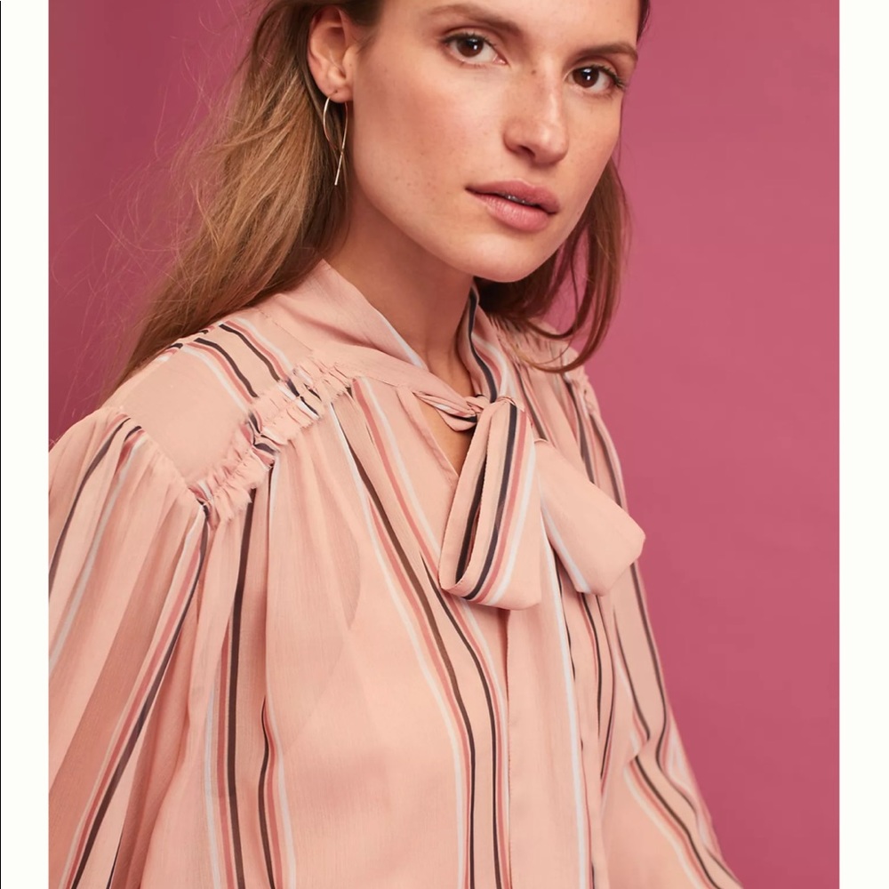 COPY - Beautiful blouse - Picture 3 of 3